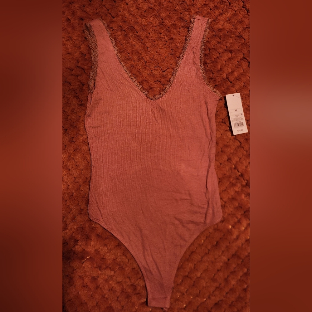 2 body suits
